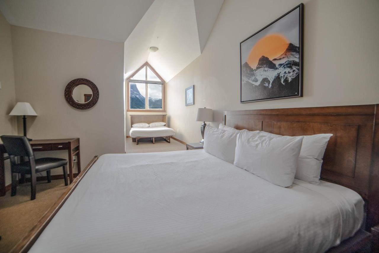 Spacious Penthouse Suite-King Beds-Pool & Hot Tub Κάνμορ Εξωτερικό φωτογραφία